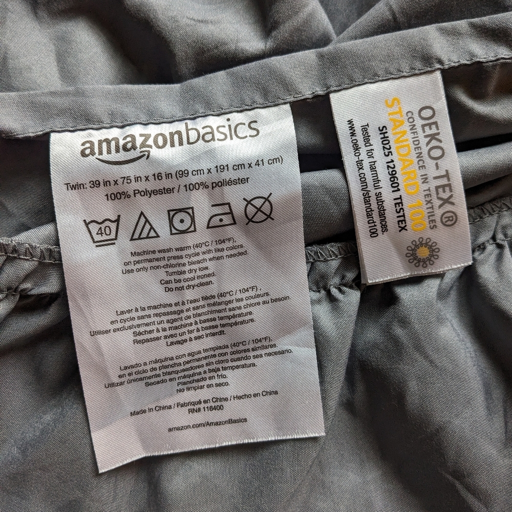 Twin bedskirt